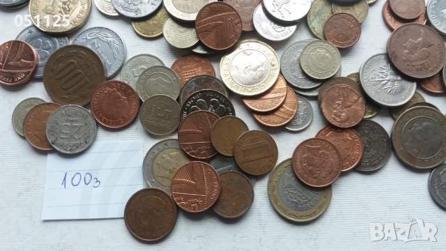 лот от 100 броя чуждестранни монети, снимка 8 - Нумизматика и бонистика - 52922764