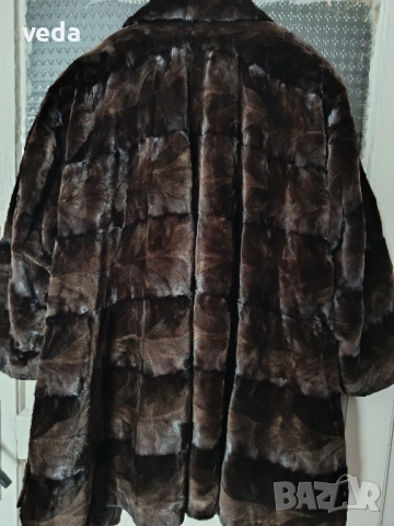 Дизайнерско палто епилирана норка размер L/XL , снимка 3 - Палта, манта - 50822449