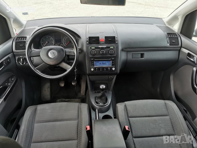 Volkswagen Touran 2.0 TDI (140 кс) 6ск., снимка 9 - Автомобили и джипове - 39098303