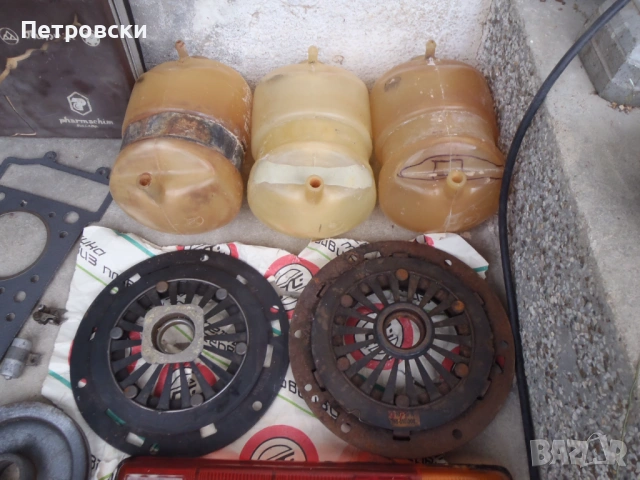 Wartburg 353 De Luxe ЧИСТО НОВ, снимка 14 - Автомобили и джипове - 22489047