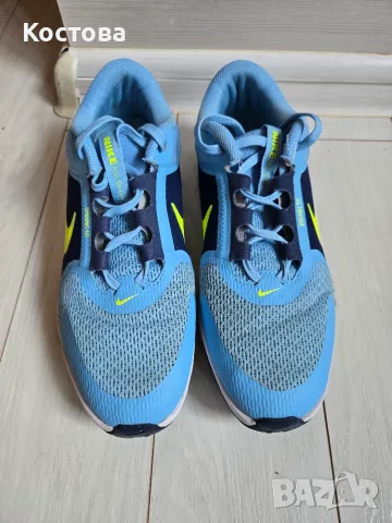 Юношески маратонки Nike