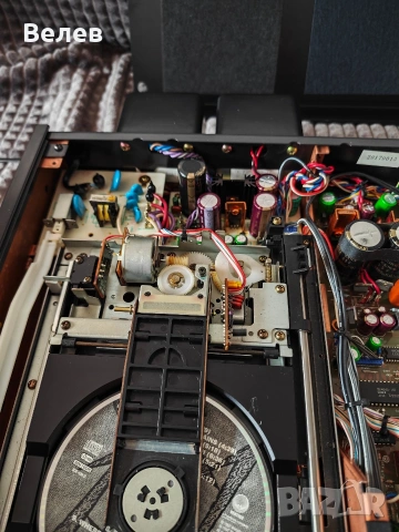 Sony Cdp-555esD, снимка 9 - Аудиосистеми - 53349951