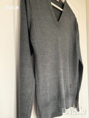 Ungaro оригинален пуловер, снимка 3 - Пуловери - 42419793