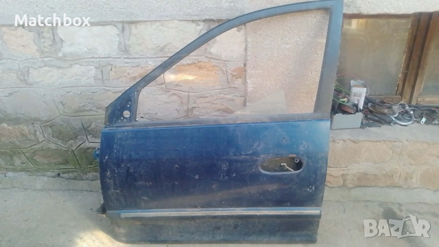 Врати за КИА Каренс Рено Сценик , снимка 4 - Части - 44597175