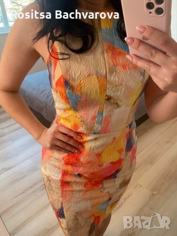 Шарена рокля H&M, М размер, снимка 2 - Рокли - 35985523