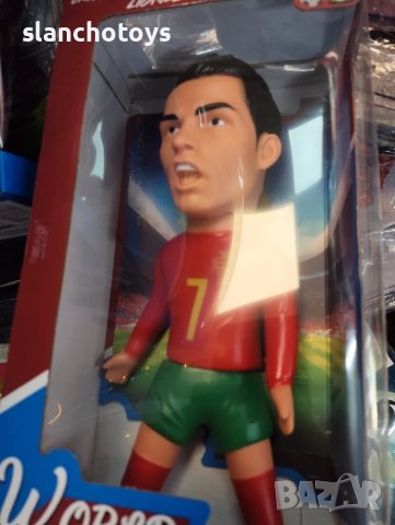 Големи фигури на Роналдо и Меси,около 23см, снимка 2 - Фигурки - 47689673