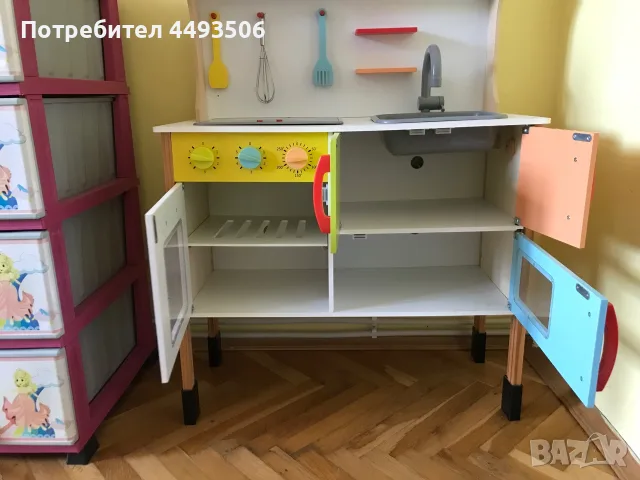 Детска кухня, цена 30€., снимка 2 - Играчки за стая - 56123771