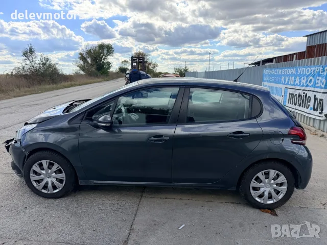 Peugeot 208 1.2 PureTech, двигател HMZ, HM01, 82 кс., 5 ск., 114000 км., 2017г., снимка 5 - Автомобили и джипове - 56231874