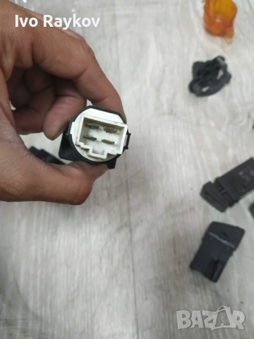 Бутони , чистачки, авариини, подгрев за Kia Sephia , KIA Shuma , снимка 6 - Части - 51455230