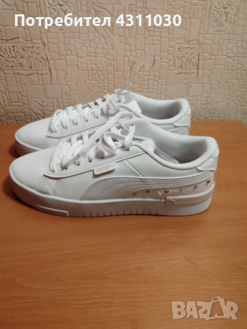Нови маратонки PUMA 41 номер, снимка 3 - Маратонки - 53165898