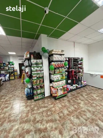 Метални стелажи за зоомагазин - търговско оборудване НОВО НАЛИЧНО, снимка 2 - Стелажи и щандове - 47042194