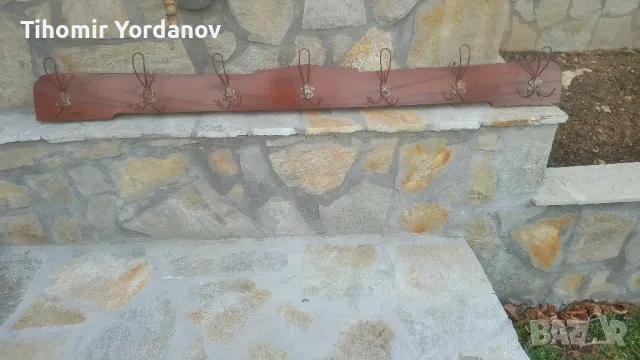 Дървена закачалка., снимка 5 - Закачалки - 48742360
