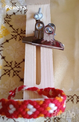 Станче за макраме, Macrame Holder, macrame board, macrame tool, снимка 3 - Изработка на бижута и гривни - 53416905