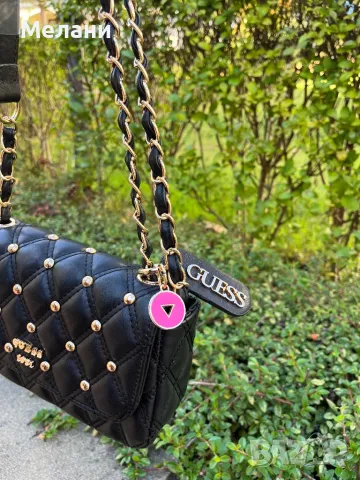 Нови дамски чанти Guess топ качество, снимка 2 - Чанти - 47498628