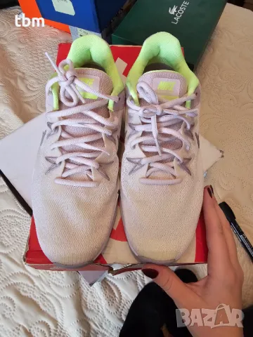 Маратонки Nike, розово и електричното зелено