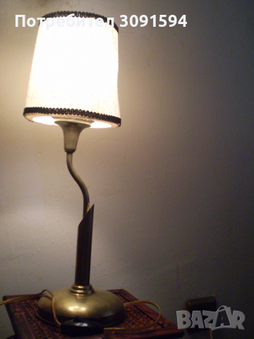 ретро нощна лампа от месинг, снимка 2 - Антикварни и старинни предмети - 36350298