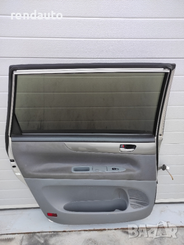 Задна лява оборудвана врата Toyota Avensis Verso 2001-2009 1CD , снимка 3 - Части - 44532828