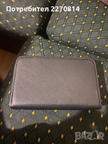 Портфейл Laura Biagiotti, снимка 3 - Портфейли, портмонета - 41003923