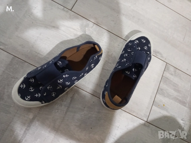 Подарявам обувки за момче , снимка 6 - Детски гуменки - 51728193