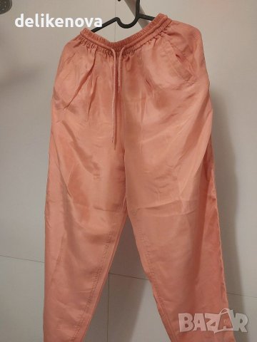 Копринен панталон с подплата. Размер S-M, снимка 4 - Панталони - 41486548