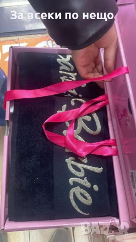 Barbie Луксозни Хавлии - 2бр. в кутия - Налични Различни Цветове Код E609, снимка 4 - Хавлиени кърпи - 50957701