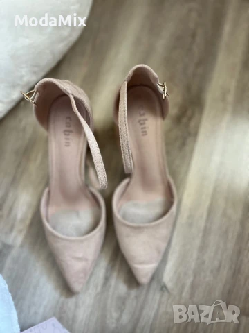 Токчета✨, снимка 3 - Дамски обувки на ток - 51192245