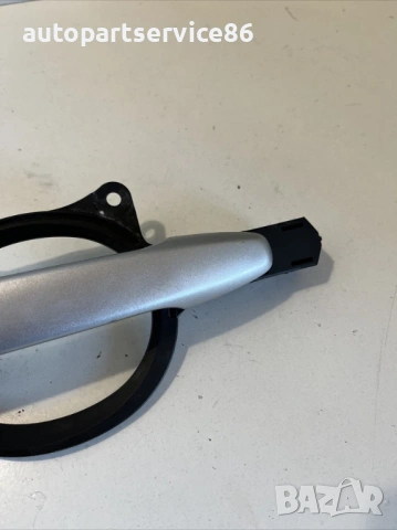 Предна лява външна дръжка на врата сребриста за Peugeot 4007 2.2 HDI (2009), снимка 2 - Части - 53645980