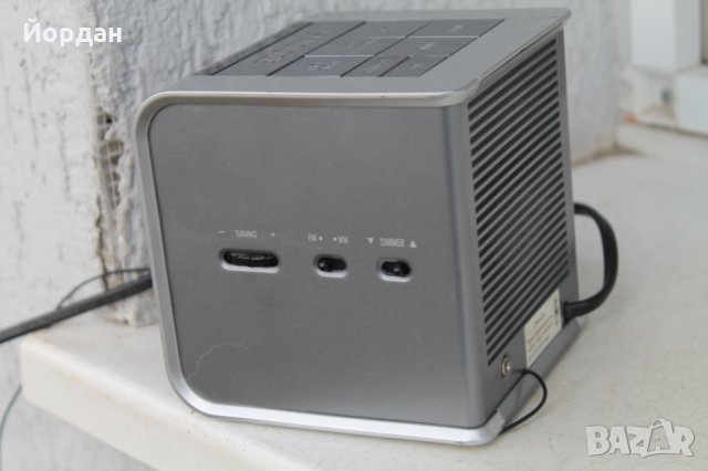 Радио GRUNDIG с часовник аларма , снимка 5 - Радиокасетофони, транзистори - 35667727
