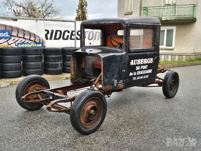 Renault 1928 година 