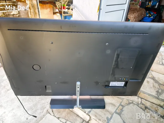 Телевизор Philips 34 инча Smart TV използван, снимка 2 - Телевизори - 56292785