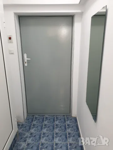ТОП ЦЕНТЪР!!! Студио до църква Св. Петка!!!, снимка 14 - Апартаменти - 56037986