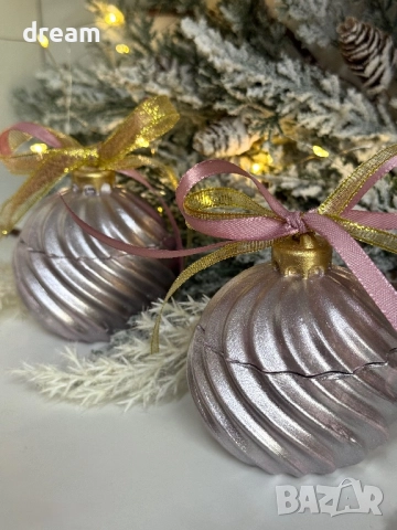 Свещ “Коледна топка”, снимка 3 - Декорация за дома - 52153582