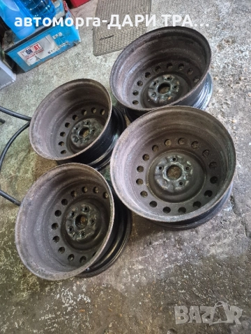 Джанти(метални)за Тойота Аурис 16"цола, снимка 2 - Гуми и джанти - 51987225