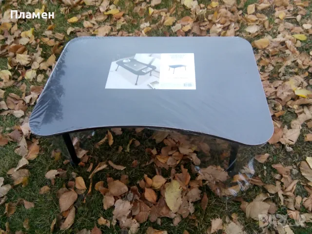 Сгъваема дървена MDF масичка с 4 крачета и дръжка 59 х 39 х 27 см.