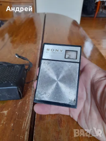 Старо радио,радиоприемник Sony 2R-28, снимка 3 - Антикварни и старинни предмети - 49798379