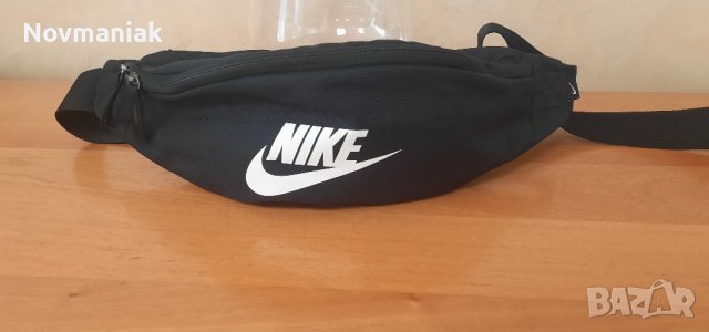 Nike-Чантичка за Кръста-Като Нова, снимка 3 - Чанти - 41587348