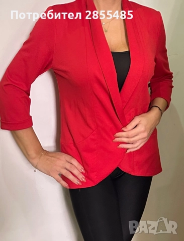 Сако дамско червено ежедневно, снимка 2 - Сака - 52011379