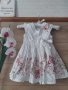 Детска бяла рокля BENETON , снимка 1 - Детски рокли и поли - 41963399