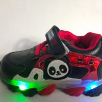 Детски светещи маратонки панда ., снимка 1 - Детски маратонки - 39930708