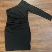 Къса черна рокля размер L, снимка 1 - Рокли - 44364236