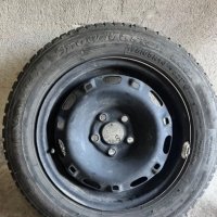 Зимни гуми с джанти, снимка 1 - Гуми и джанти - 41909757