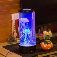 LED нощна лампа аквариум с две медузи, 16 цвята и дистанционно, снимка 1 - Настолни лампи - 44782369