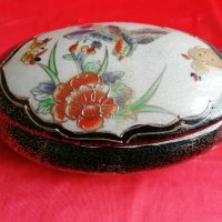 Roql SATSUMA Стара Японска Порцеланова Кутия за Бижута, снимка 1 - Антикварни и старинни предмети - 40307990