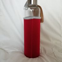 Стъклена бутилка за вода с червен термокалъф Brio Active 650 мл, снимка 3 - Други стоки за дома - 41484536