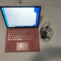 Microsoft surface laptop i5 7200u 8gb 256 ssd