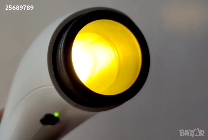 Швейцарска лечебна лампа Bioptron Compact III Zepter със стойка, снимка 1