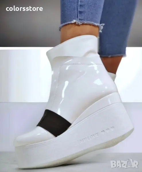 Боти на платформа - бял лак с бяло ходило - K135, снимка 1
