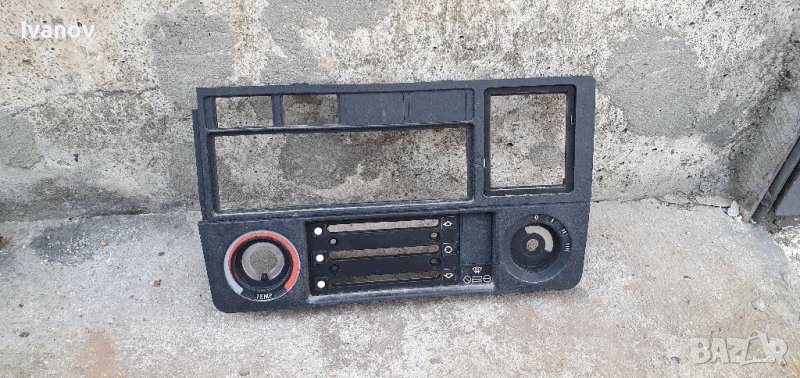 Рамка радио за бмв е30 ключ за парно управление клапи топло студено ключ подгрев задно стъкло bmw e3, снимка 1