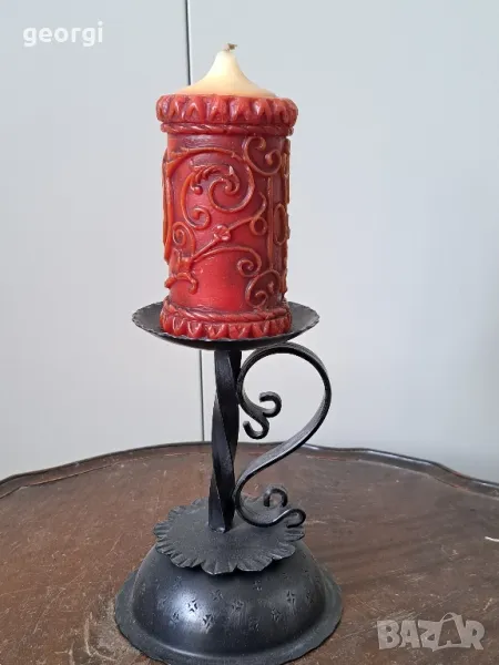 метален свещник с декоративна свещ   19/1, снимка 1