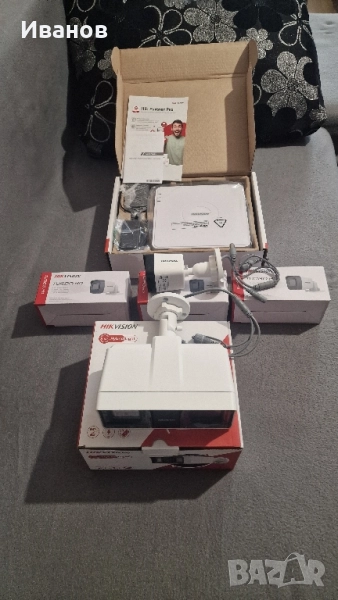 Комплект за видеонаблюдение HIKVISION , снимка 1